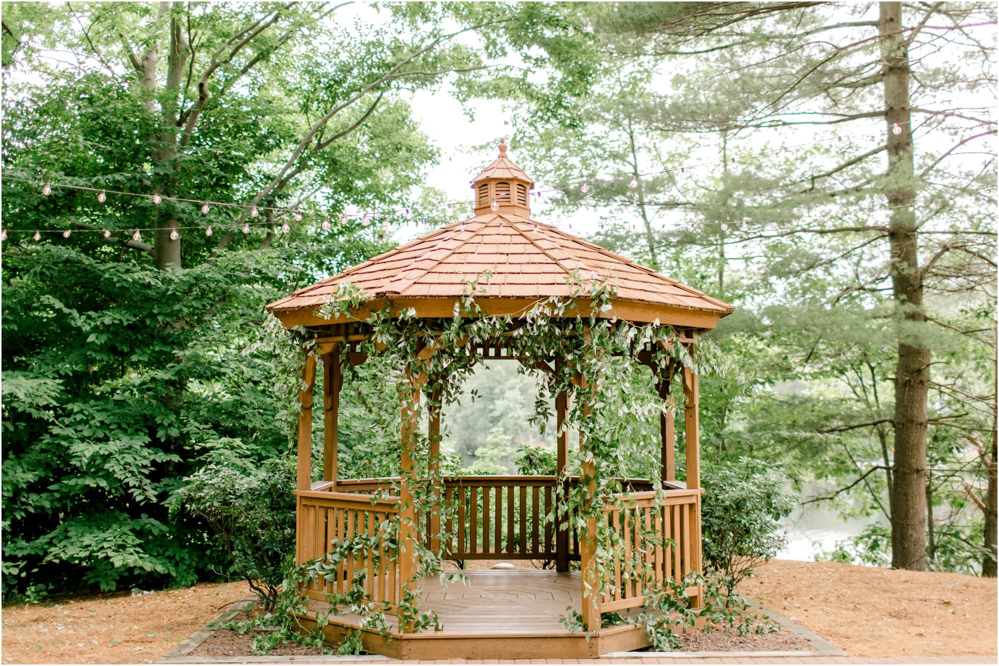vintage pavilion on crystal lake wedding